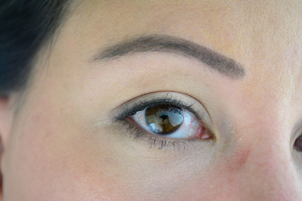 Daniel Sandler Waterproof Velvet Eyeliner Gray Velvet FOTD